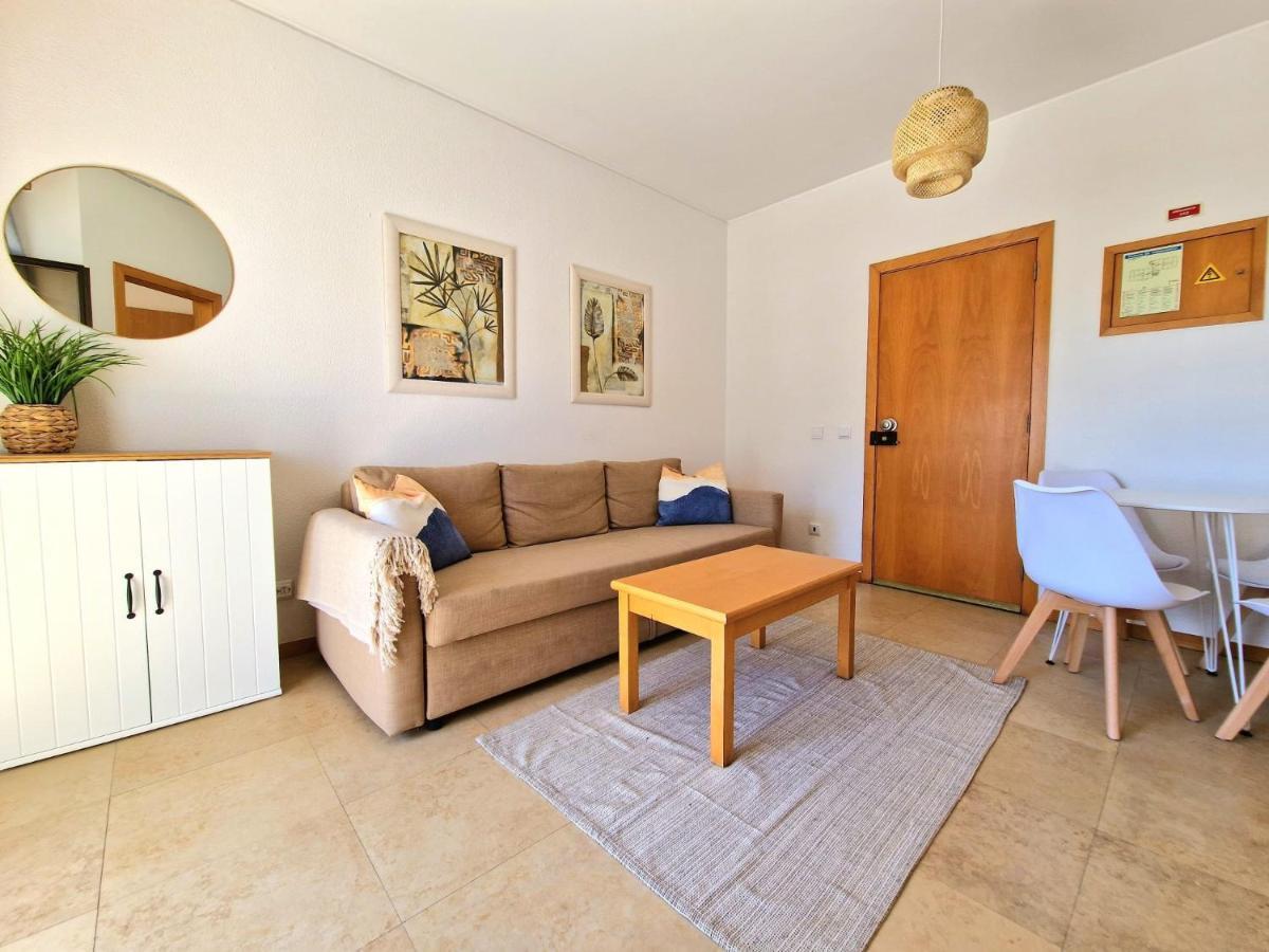Zarco - Cosy Apartment In Vilamoura With A Balcony With View To The 2 Swimming Pools - Near The Beach & The Marina Quarteira Kültér fotó