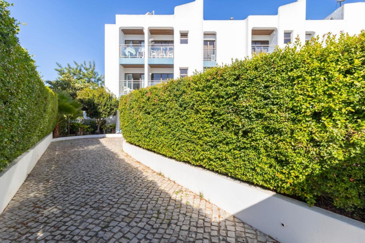 Zarco - Cosy Apartment In Vilamoura With A Balcony With View To The 2 Swimming Pools - Near The Beach & The Marina Quarteira Kültér fotó