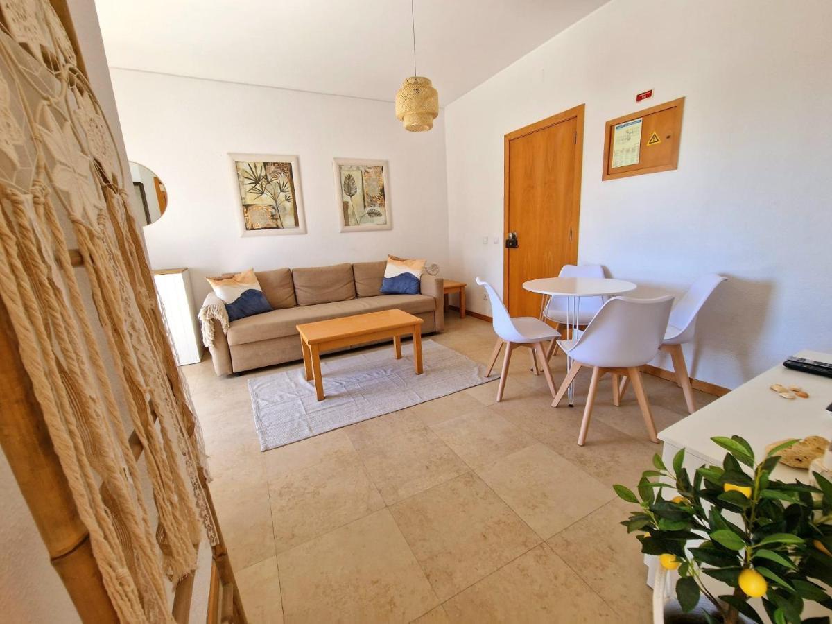 Zarco - Cosy Apartment In Vilamoura With A Balcony With View To The 2 Swimming Pools - Near The Beach & The Marina Quarteira Kültér fotó